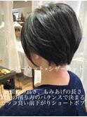 ばっさりイメチェン☆トップに自然なボリュームショートボブ2