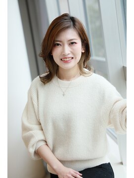 キッカ 松ヶ丘店(CHICCA) エアリーウルフ
