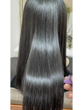 ポルタ(porta) 艶髪ストレート