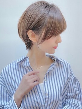 ロンド 銀座(Lond) 【銀座◇成田】大人かわいいひし形ショートくびれネビージュボブ