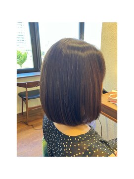 エルサフィロ キタハマ(el zafiro kitahama) 20×30×40代×似合わせカット×髪質改善カラー×お手入れ簡単