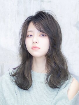 メノン 茨木店(Menon) フェミニンロング　美髪　レイヤースタイル