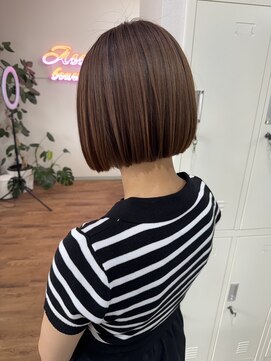 アッセンブル(ASSEMBLE) 《ASSEMBLEカラー》ミニボブ透明感カラー【柏/流山/豊四季】