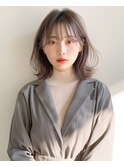 ナチュラル感あふれる柔らかミディアムレイヤー