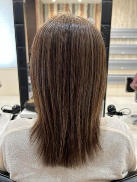 ヘアアンドビューティー クアトロ 戸祭店(QUATRO) 酸性ストレート