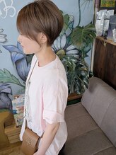 バンビ プライベート サロン(Bambi private salon) 襟足スッキリ耳かけショート*アッシュベージュカラー*Bambi松平