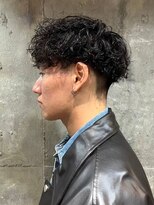 アルフレッド 瑞穂店(alfRed)&nbsp;外国人風　スパイラルパーマ　刈り上げ　　爽やか　束感　黒髪