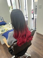 ヘアアンドメイク リヴィア(Rivia) グラデーションレッド