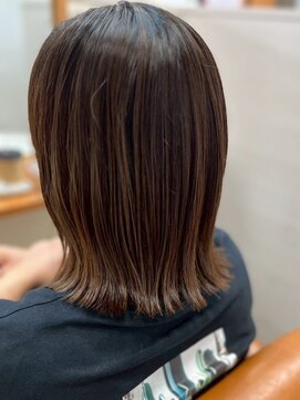 ヘアーブランドジン ティアラ(HAIR BRAND Jin Tiara) 酸性ストレート×白髪ぼかしハイライト【松山美容室】