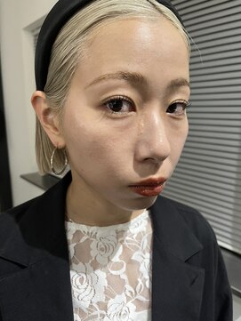 ロールアップスリーブス(ROLL UP SLEEVES) まつ毛パーマ