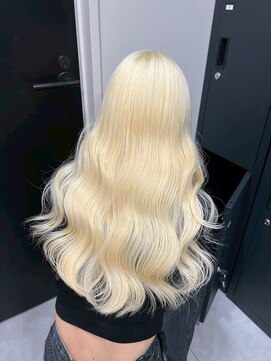 ベレーザ 渋谷神南(Beleza) 16177ブリーチ&ダブルカラー金髪ホワイトブロンドレイヤー