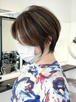 ジービージー前橋ミュグ(GBG前橋mugu)&nbsp;くびれショートボブ40代50代グレイカラー白髪染め白髪ぼかし