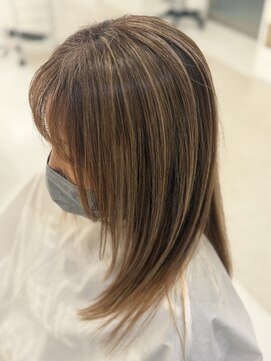 美容室アルベ(albe+m) ミルクティーメッシュ