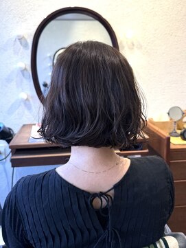 エルサフィロ キタハマ(el zafiro kitahama) 30×40×50代×似合わせカット×お手入れ簡単×パーマ