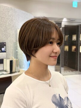 ヴィサージュ ギンザ VISAGE GINZA 丸みショート×ベージュカラー