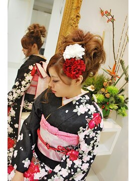 リキラブアンドボディ(RIKI LOVE&BODY) ヘアセット&着付け