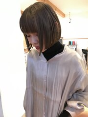 LA PENSEE beige藤満／モカベージュカラー