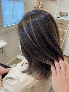 ティフル(TifuL) ハイコントラストバレイヤージュ（軽め）