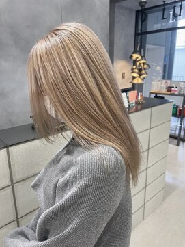 ミスト(MIST) グレージュ