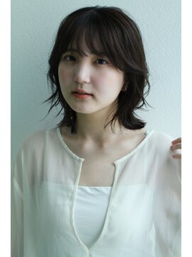 アピィス(APPiiS) 外はねボブレイヤー【横浜西口/ミディアム/外はね/くびれ】