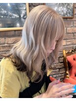 ブロンド 町田(BLONDE)&nbsp;タヌキカラー_ホワイトベージュ_毛先ブラウン_オンブレ3