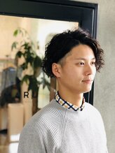 バーバーアンドビューティー マル(Barber and Beauty MARU) ２ブロック　スパイラルパーマスタイル