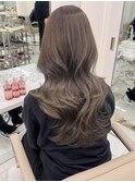 レイヤーカット×オリーブカラー