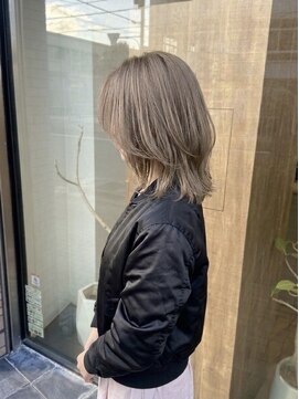 ニコリヘアワークス(nicori hair works) ミディアム×レイヤー×ハイトーン2