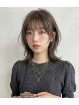 ヘアーズ ベリー 香椎店(hairs BERRY)&nbsp;暗髪グレージュの透け感ウルフカット×顔周りレイヤー