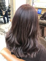 ナンバー アンフィール 渋谷(N° anfeel)&nbsp;フェミニティピンクトアッシュ・無造作ウェーブ