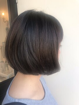 トリコ(trico) アゴラインボブ