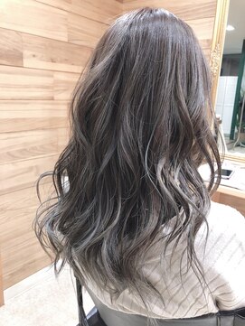 レガロ(REGARO) ホワイトグレージュ