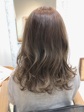 ゴッソ(gosso) ヌーディ－ベージュ