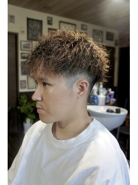 ヴェナ(VeNA) マッシュパーマ