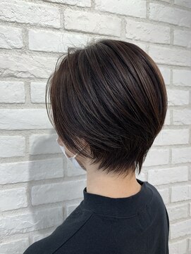 ルスト(L.u.s.t) ショートボブ