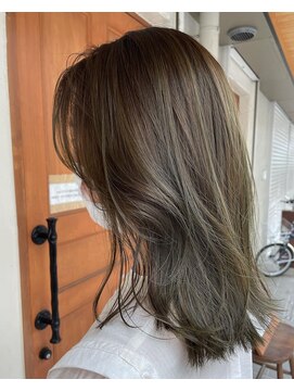 グロスシーループユナイテッド(GROSS C-LOOP UNITED) オリーブベージュ　ベージュカラー