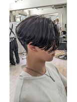 オーシャントーキョー ホワイト 原宿(OCEAN TOKYO WHITE)&nbsp;前下がりセンターパート