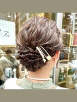 ネオリーブ アンド 渋谷店(Neolive &)&nbsp;【韓国/ドレスヘア】ふわふわシニヨン