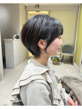 シーナ(Shiina) 骨格補正ショート