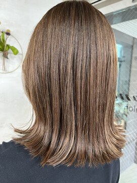 アーバイン バイ ピーシーエイチ(Irvine by P.C.H) ベージュ