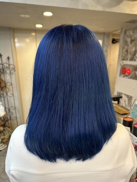 ヘアスタジオニコ(hair studio nico...) 鮮やかブルー