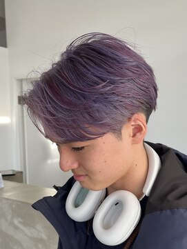 ノートエートル 西金沢(Nought etre) メンズ毛流れスタイル10代20代メンズカットメンズハイトーン