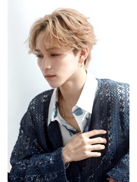 レーヴス(REVES) フェザーショート