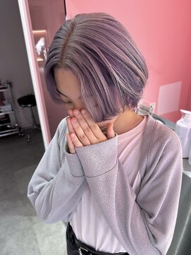 ダズリングディア(Dazzling Deer) ホワイト/ホワイトシルバー/パープル/ショート/デザインカラー