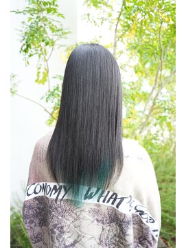 チェロ(CHERO) ★美髪ストレートヘア＃インナーカラー＃ツートンカラー