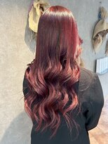 パーミル ルモ クマモト(permille ‰ LUMO Kumamoto) ワインレッド×巻き髪