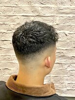 グレイスフルバーバー 赤坂見附店&nbsp;朝のセットが楽に！スキンフェードメナチュラルパーマ