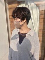 サイン ハニー(Sign honey) パーマを活かしたショートスタイル