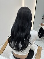 ジーナ 吉塚(Zina) 地毛風ブルーブラック【福田れん】吉塚美容室 髪質改善 巻き髪