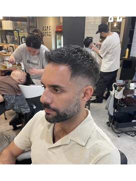 フランクスバーバーリザーブ 人形町店(FRANK’S BARBER RESERVE) スキンフェードS